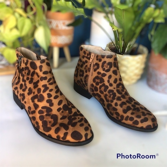 Cheetah Print Ankle Boots - Picture 1 of 9